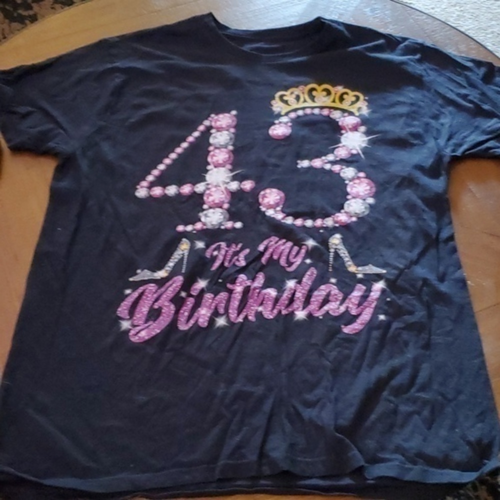 🐻   Birthday shirt Size L